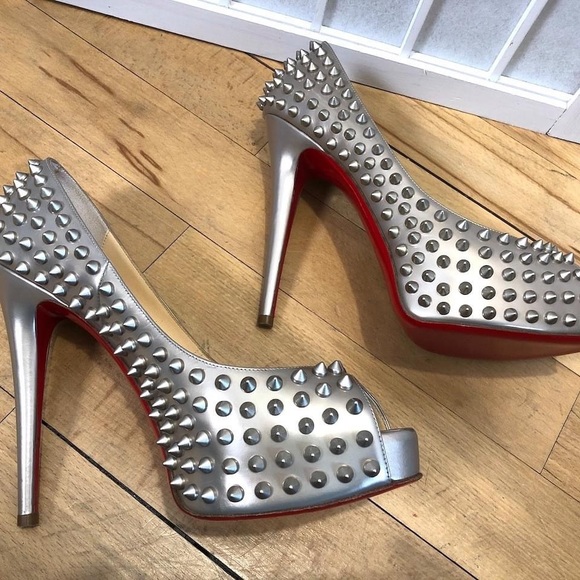 Christian Louboutin Peeptoe Vendome Spikes Size 39 - Picture 11 of 16